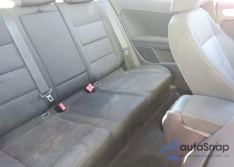 2013 Volkswagen Golf 2.5L 2-Door z USA, uszkodzony, nr VIN WVWAB7AJ0DW014773